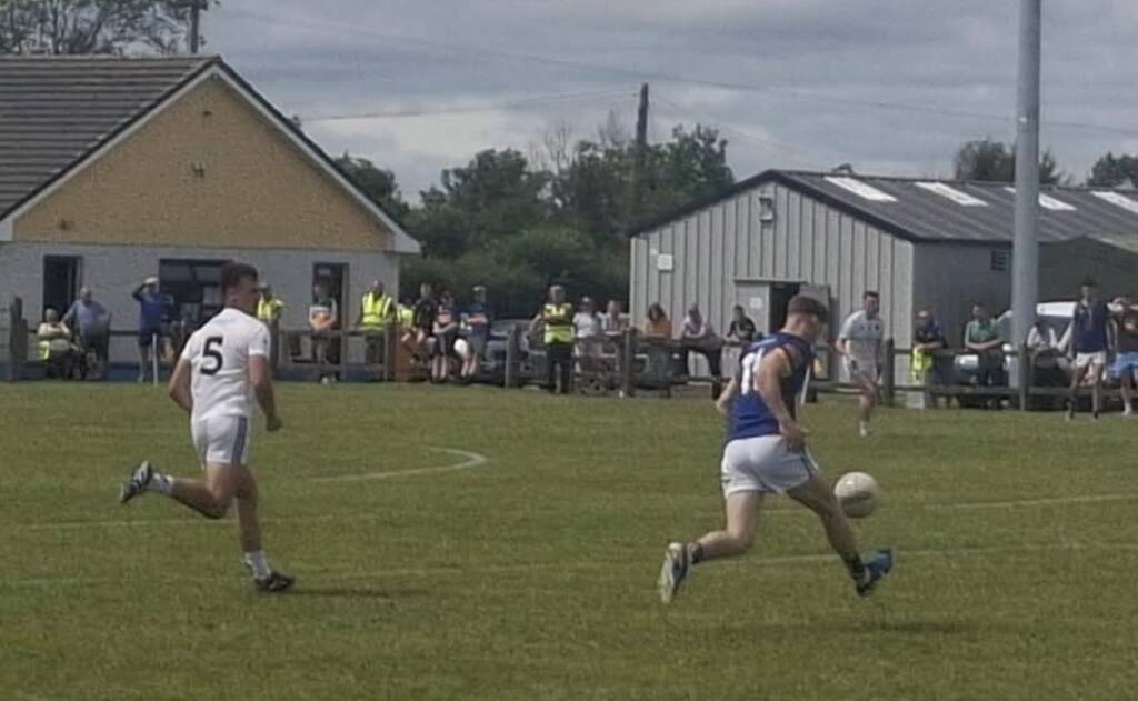 Bracknagh salvage dramatic point to deny Clara winning return to top flight