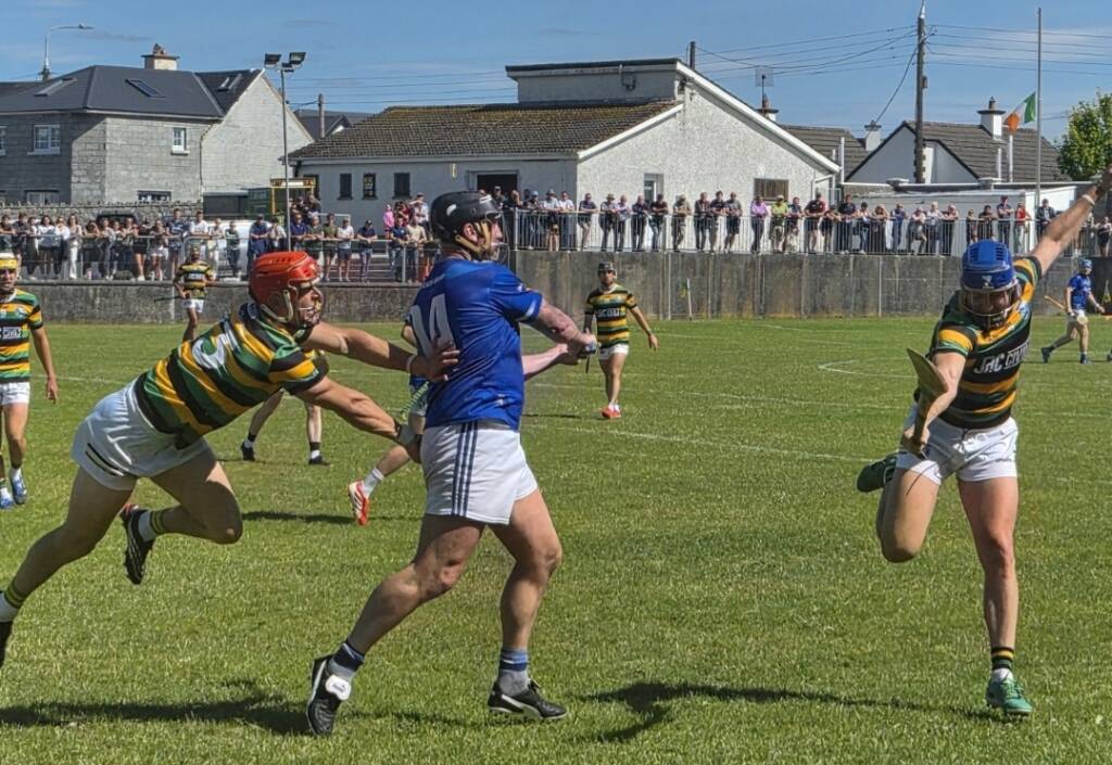 Belmont withstand Tullamore come back to take win 