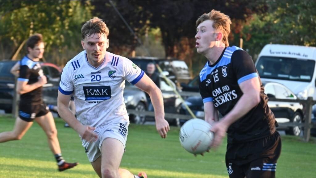 Game of two halves as Ballinagar run riot in second half 